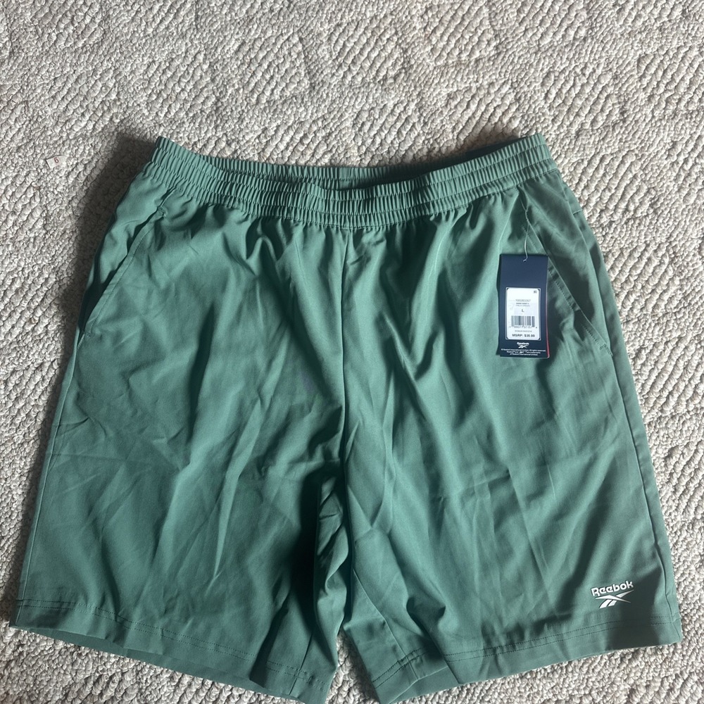 Reebok Men's Everyday Athletic Active Lined  Shorts Large 9" inseam NEW